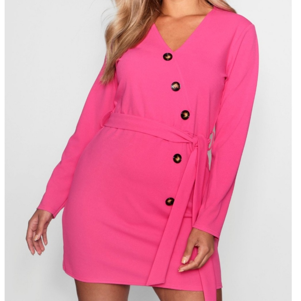Plus Crepe Horn Button Tie Dress